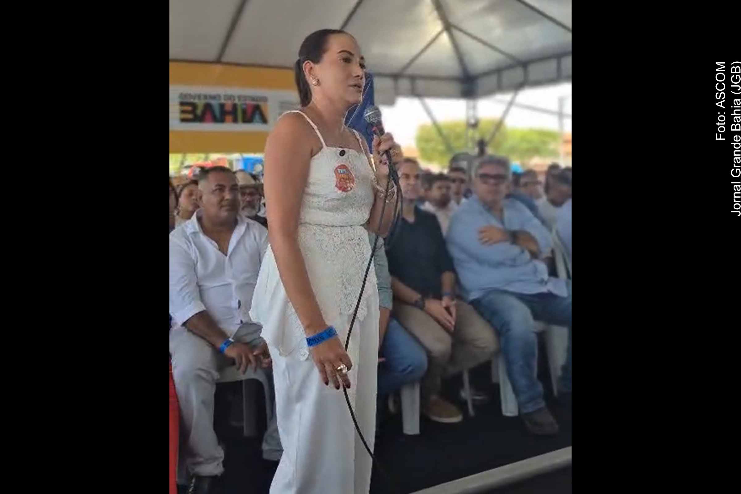 Tudo sobre a adesão política em Ribeira do Amparo: prefeita Teti Britto rompe com ACM Neto e declara apoio a Jerônimo Rodrigues