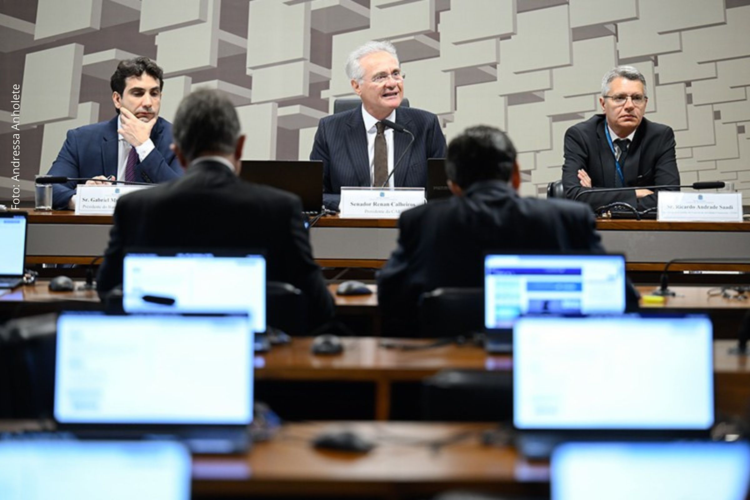 Senadores cobram ações do Banco Central para conter irregularidades financeiras em fintechs, bets e bancos
