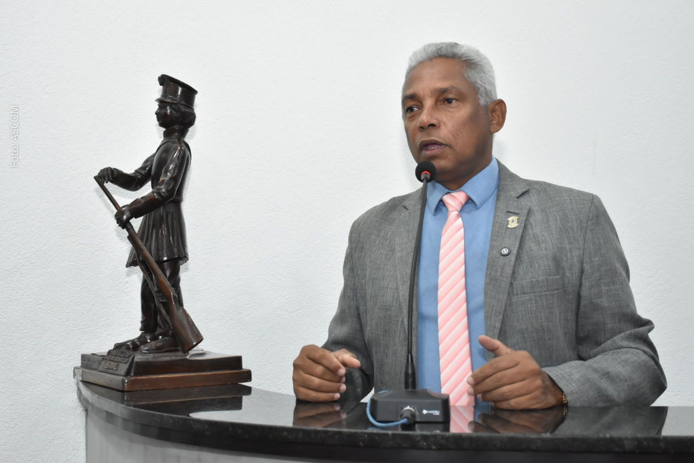 Requerimento aprovado pede esclarecimentos sobre ações municipais voltadas à população indígena migrante.