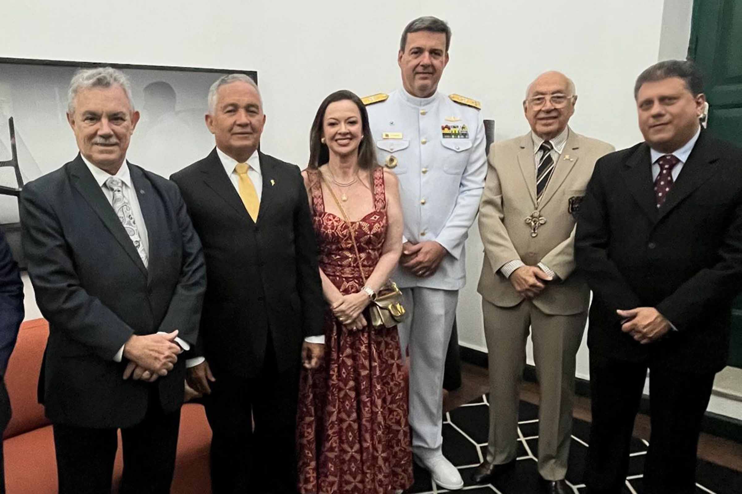 Câmara Municipal de Salvador realiza sessão especial em homenagem ao Dia do Marinheiro