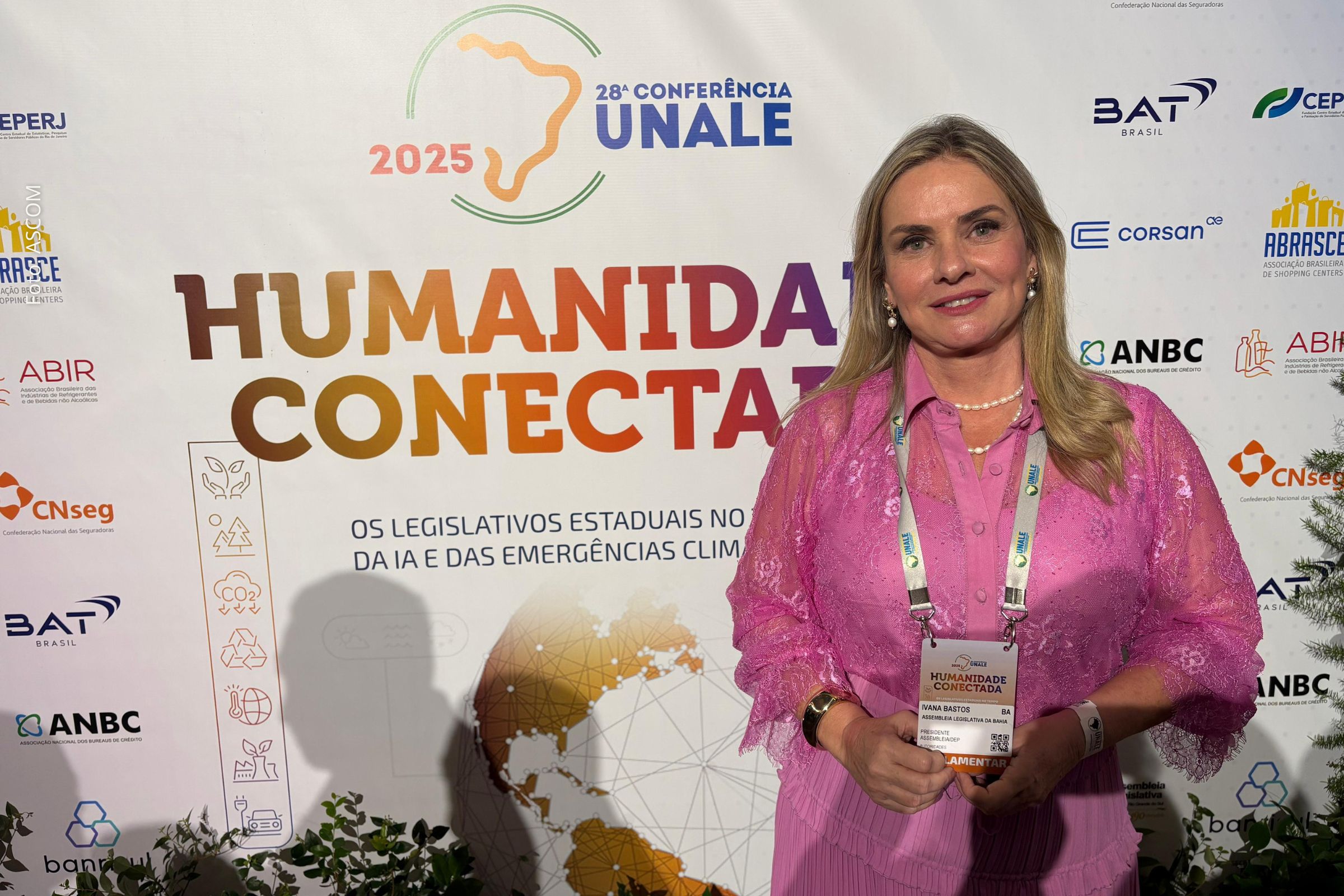 Evento reúne parlamentares e especialistas para discutir modernização legislativa, sustentabilidade e desafios climáticos.