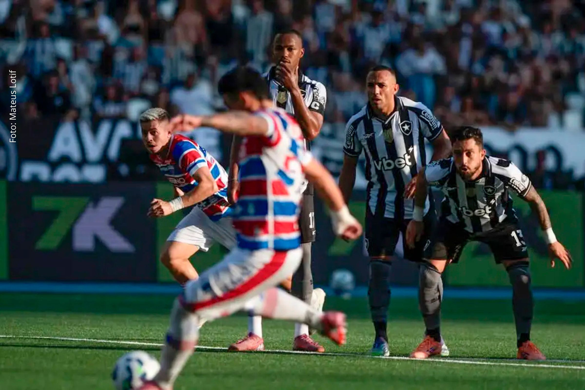 Resultados simultâneos no domingo (07/12/2025) alteram a parte de baixo da tabela e confirmam dois clubes cearenses na Série B de 2026.