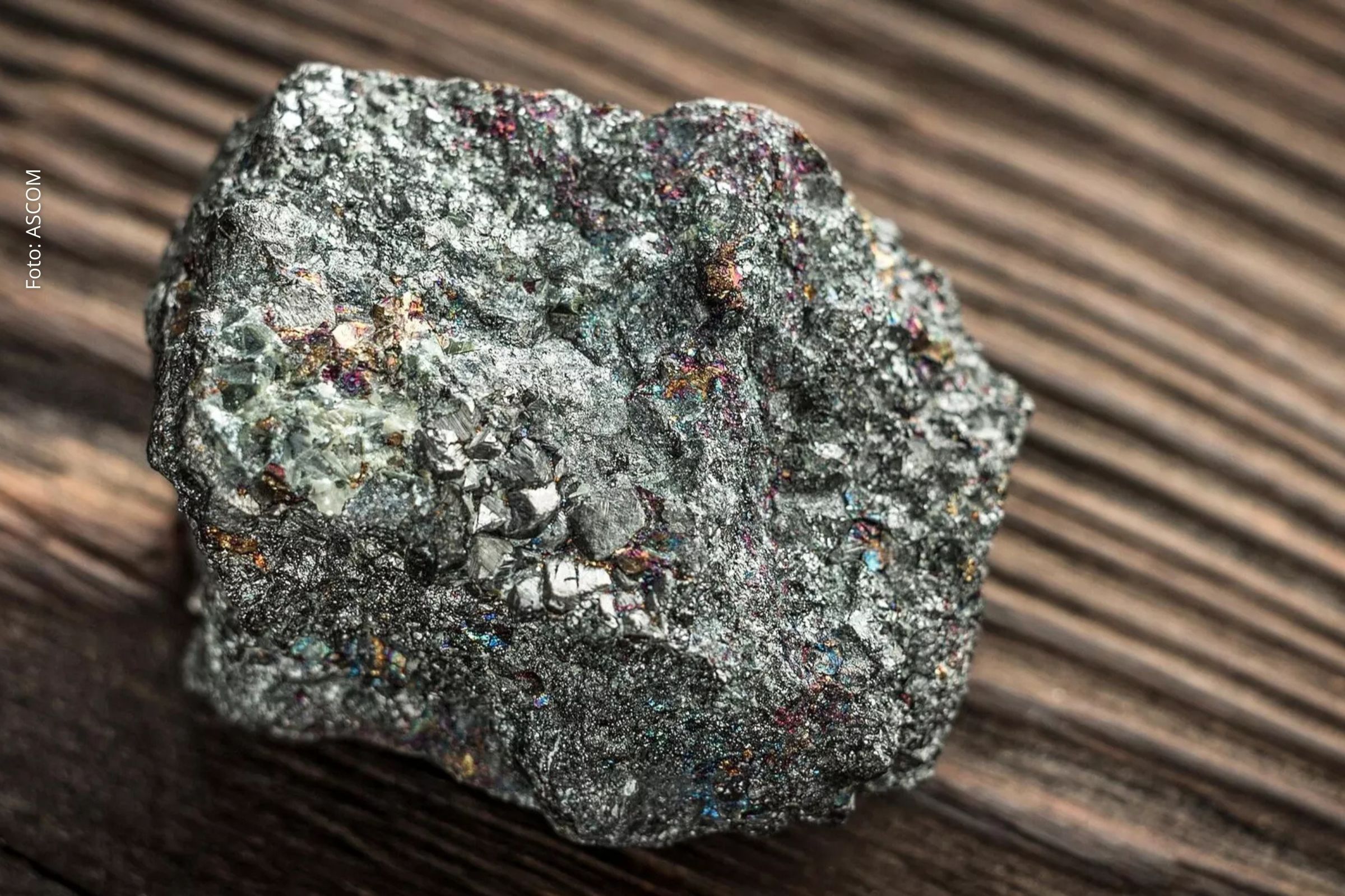 Apoio do banco estatal americano DFC reforça interesse estratégico e impacta negociações do Brasil sobre minerais críticos.