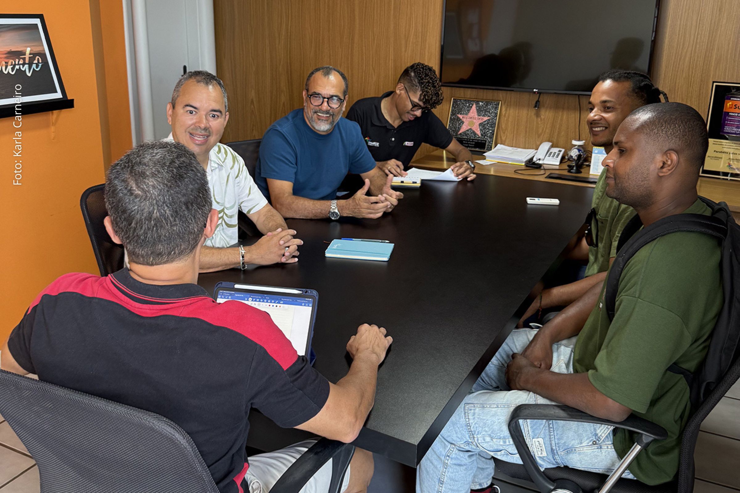 Ação colaborativa reúne artistas e comunidade para revitalização do Tanque da Nação.