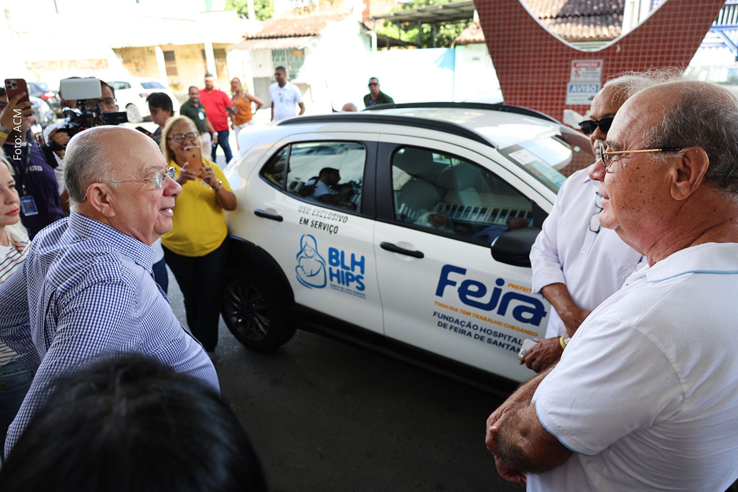 Prefeito José Ronaldo entrega novo veículo e reforça atendimento neonatal no Hospital da Mulher de Feira de Santana