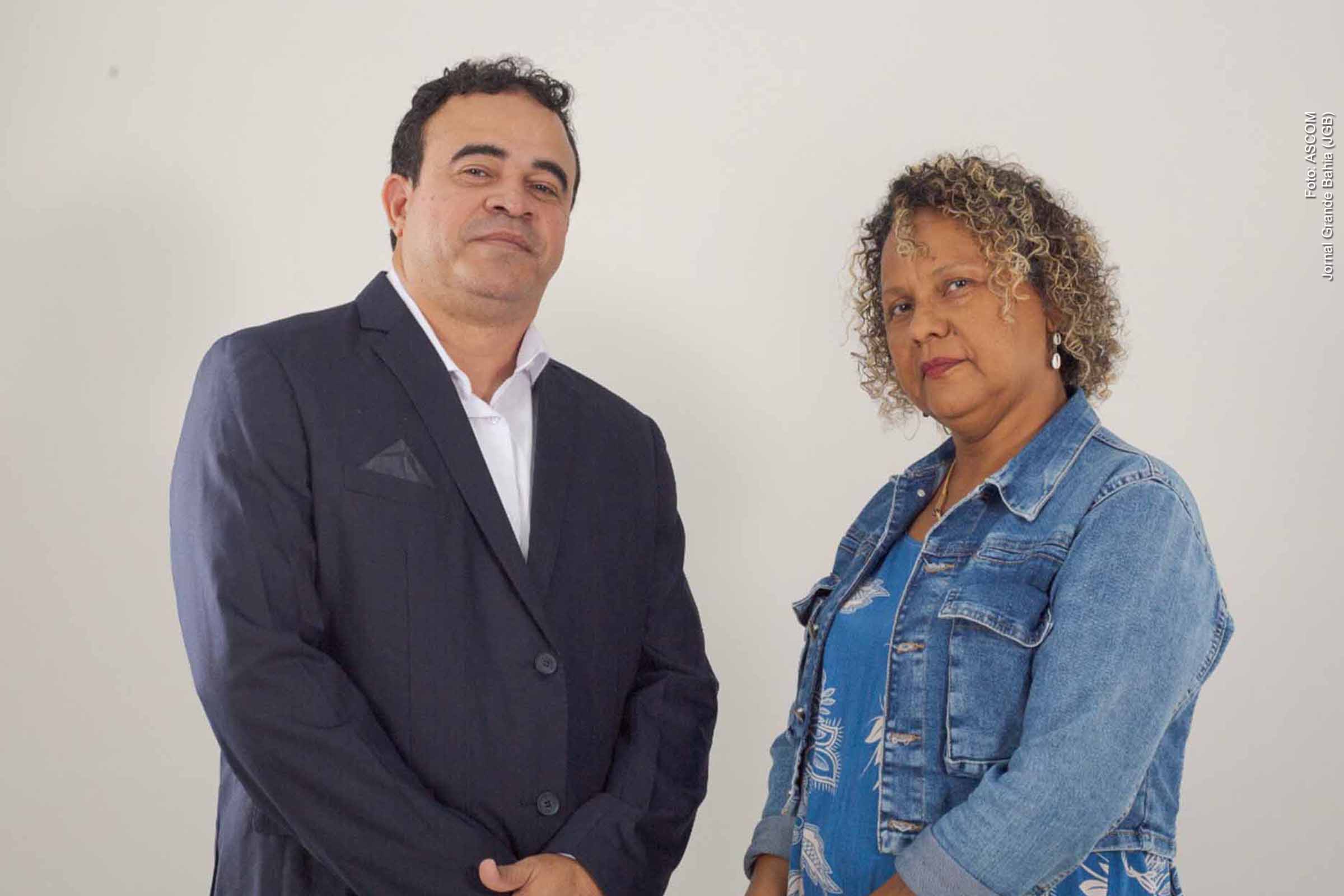 O PSOL-BA lança, neste sábado (13/11/2025), sua chapa majoritária para as eleições de 2026, com Ronaldo Mansur ao governo, Meire Reis como vice e Delliana Ribeiro ao Senado, acompanhada dos suplentes Nilo Rosa e Jeovane Marúsia Fernandes. O evento ocorre na Faculdade de Arquitetura da UFBA e marca o início da mobilização estadual da legenda, que pretende construir seu programa com movimentos sociais e priorizar emprego, saúde e segurança pública.