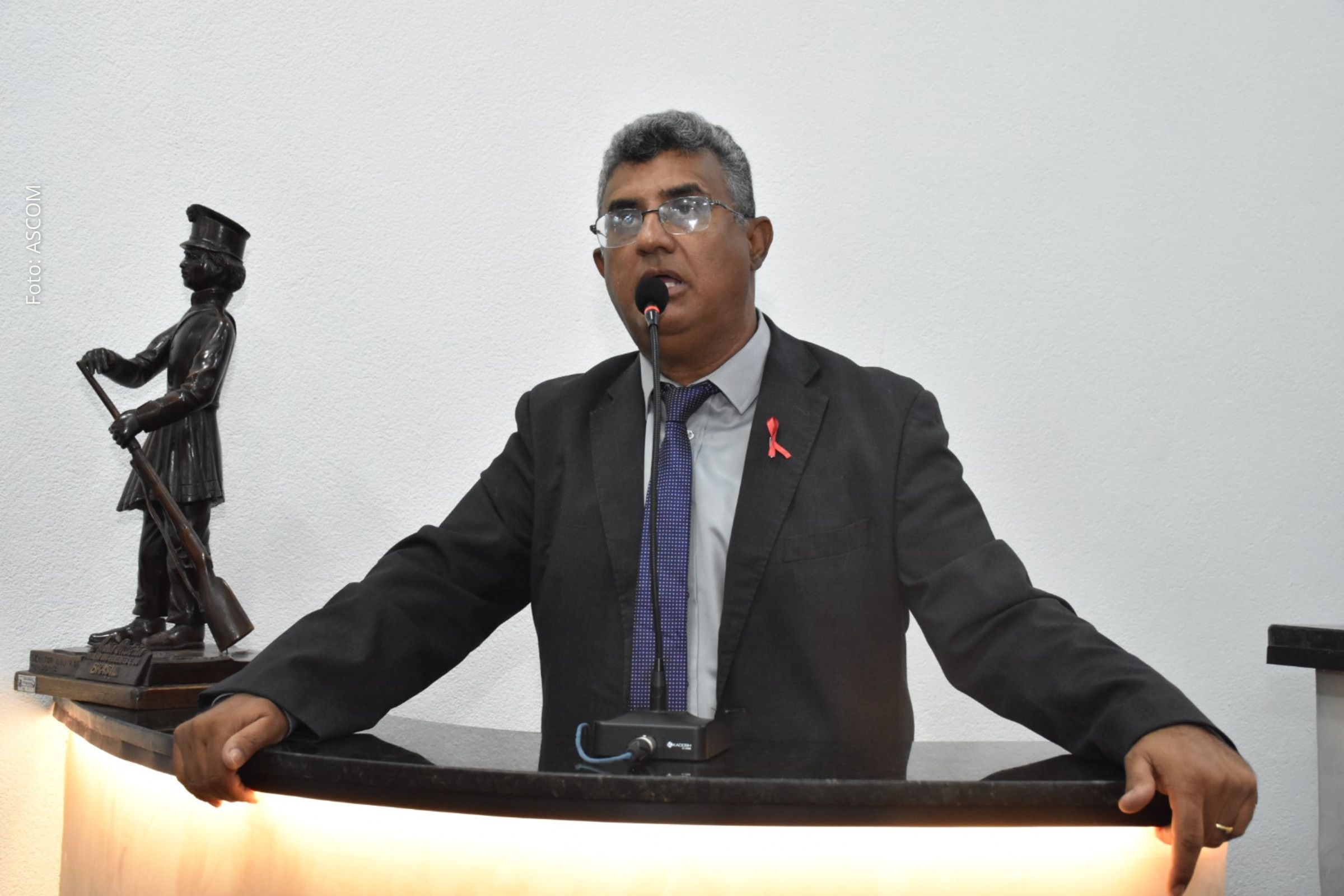 Cobrança por melhorias na rede elétrica na comunidade de São Domingos e pedido de mapeamento viário no Distrito de Tiquaruçu mobilizam Câmara Municipal de Feira de Santana