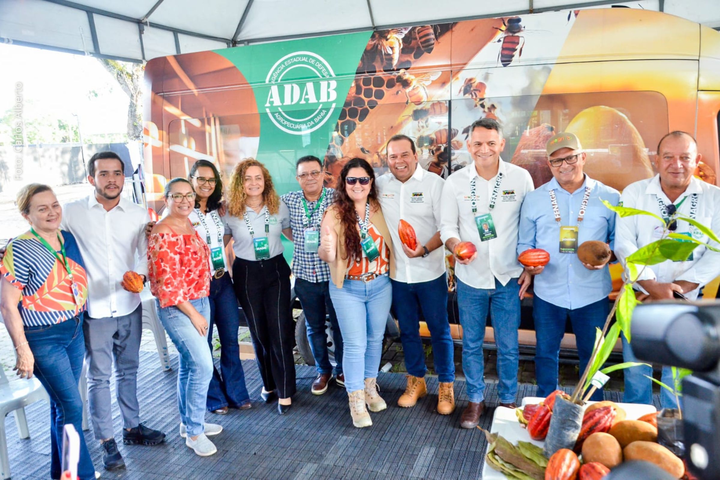 Vice-governador Geraldo Júnior destaca crescimento da agropecuária da Bahia e reforça políticas para o setor durante visita à Fenagro 2025