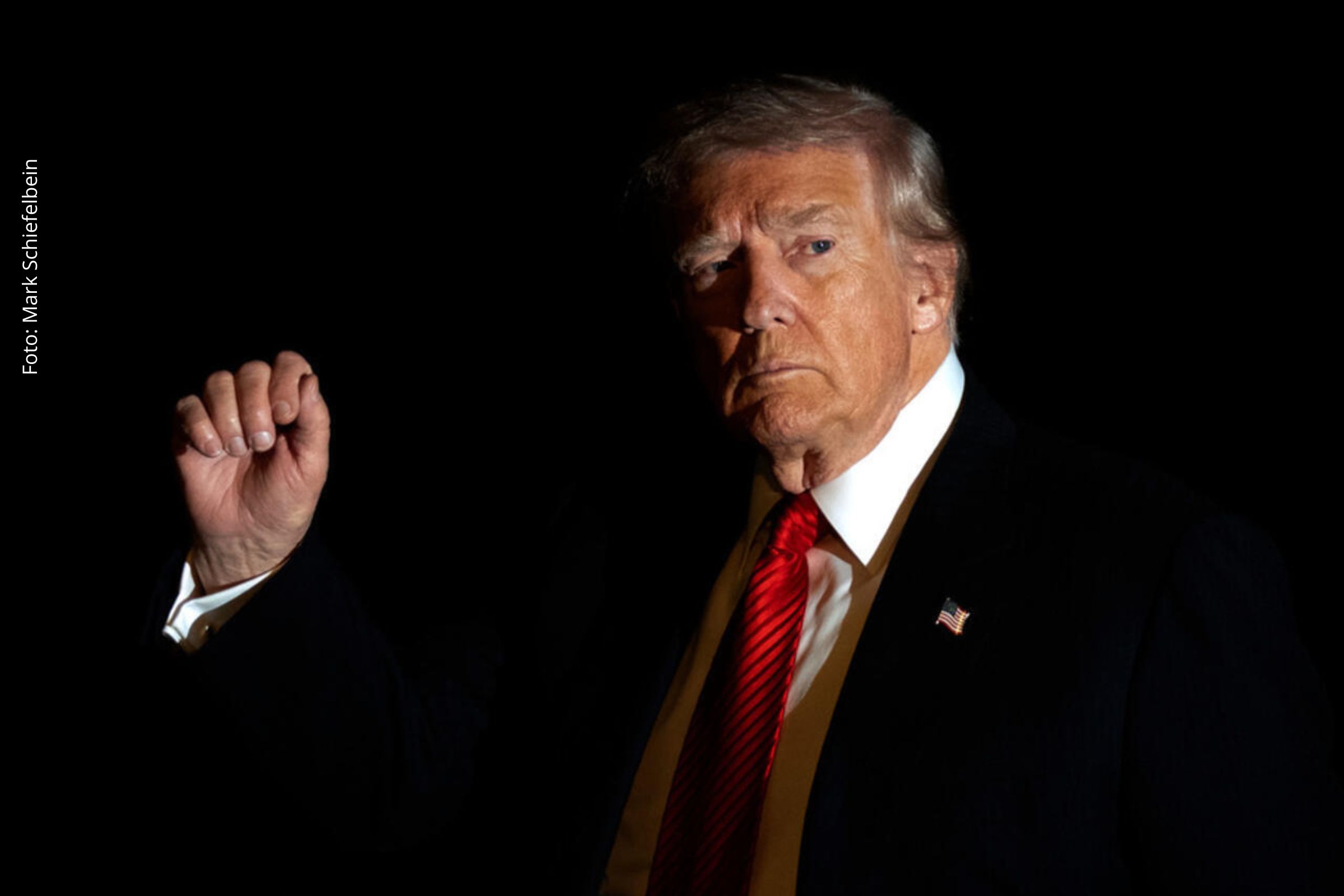 Um ano de Donald Trump no poder redefine política externa dos EUA com intimidação estratégica, tarifas e pressão sobre aliados