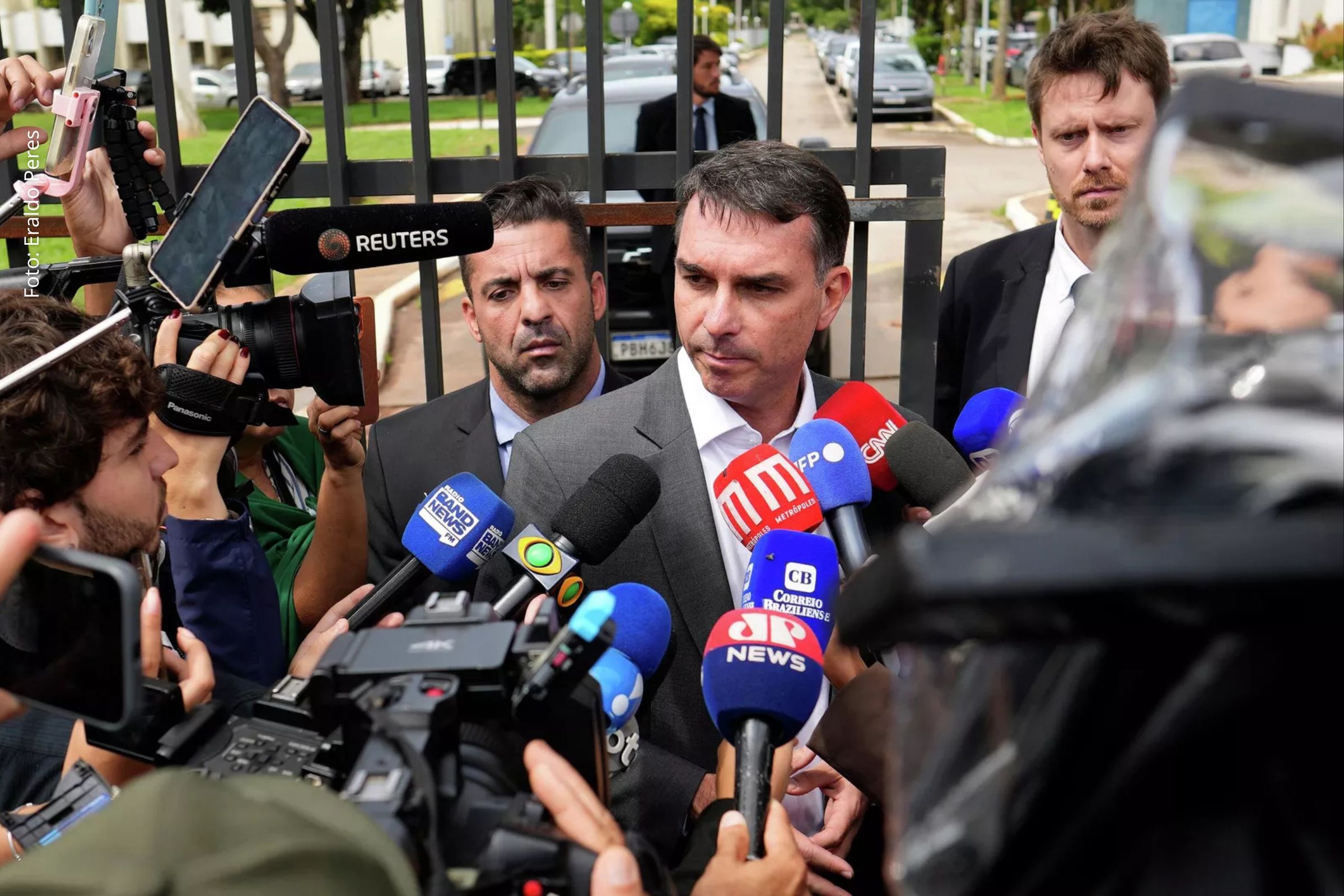 Declaração do senador reacende debate sobre sucessão presidencial e estratégias do grupo político para 2026.