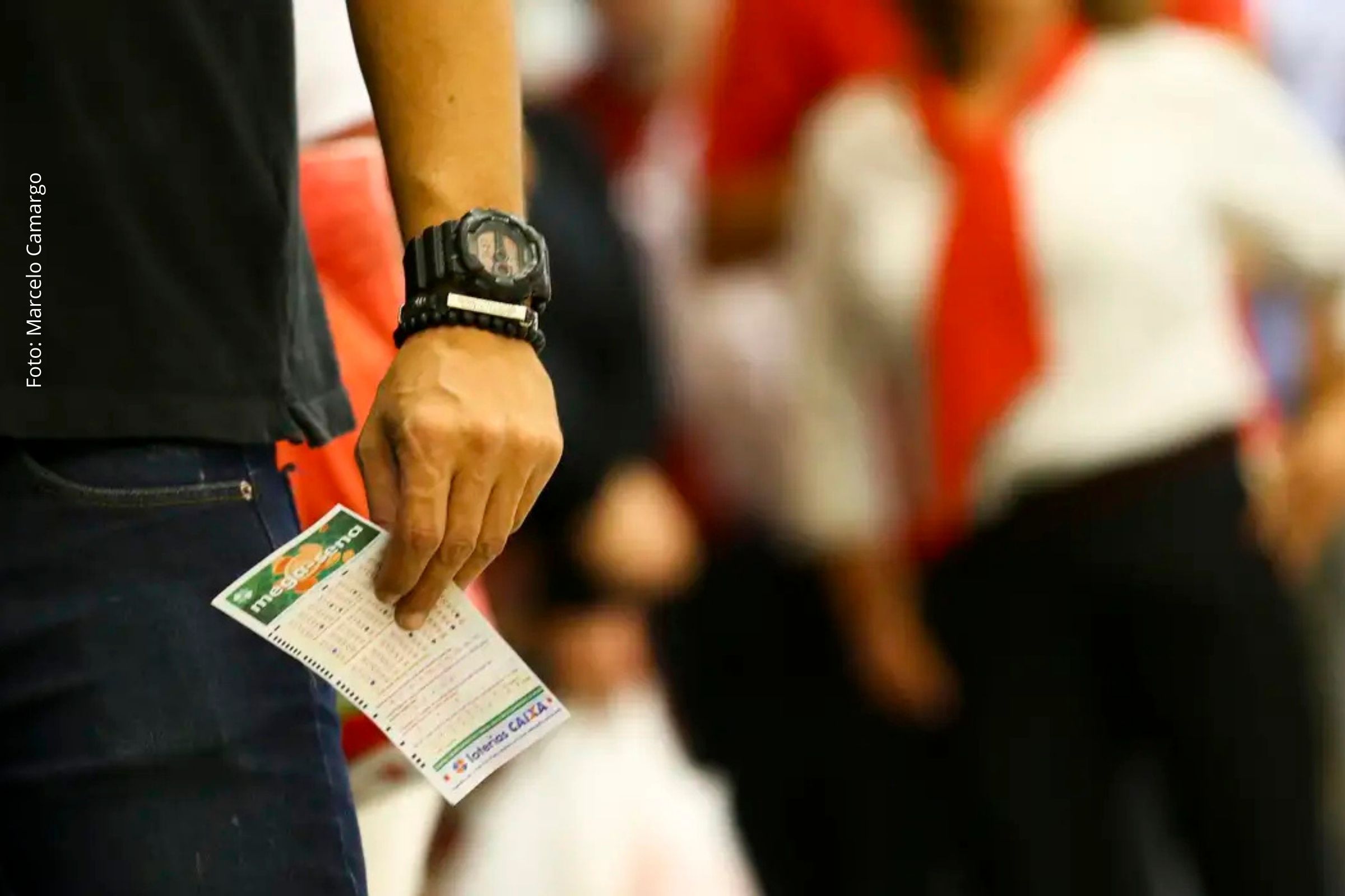 Concurso 2.966 não teve acertadores das seis dezenas e próximo sorteio ocorre no sábado (31/01/2026).