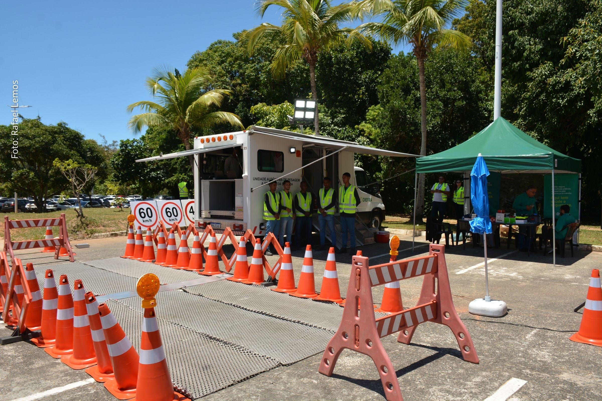 Balanças de pesagem móveis iniciam operação efetiva para veículos de carga nas rodovias da Bahia