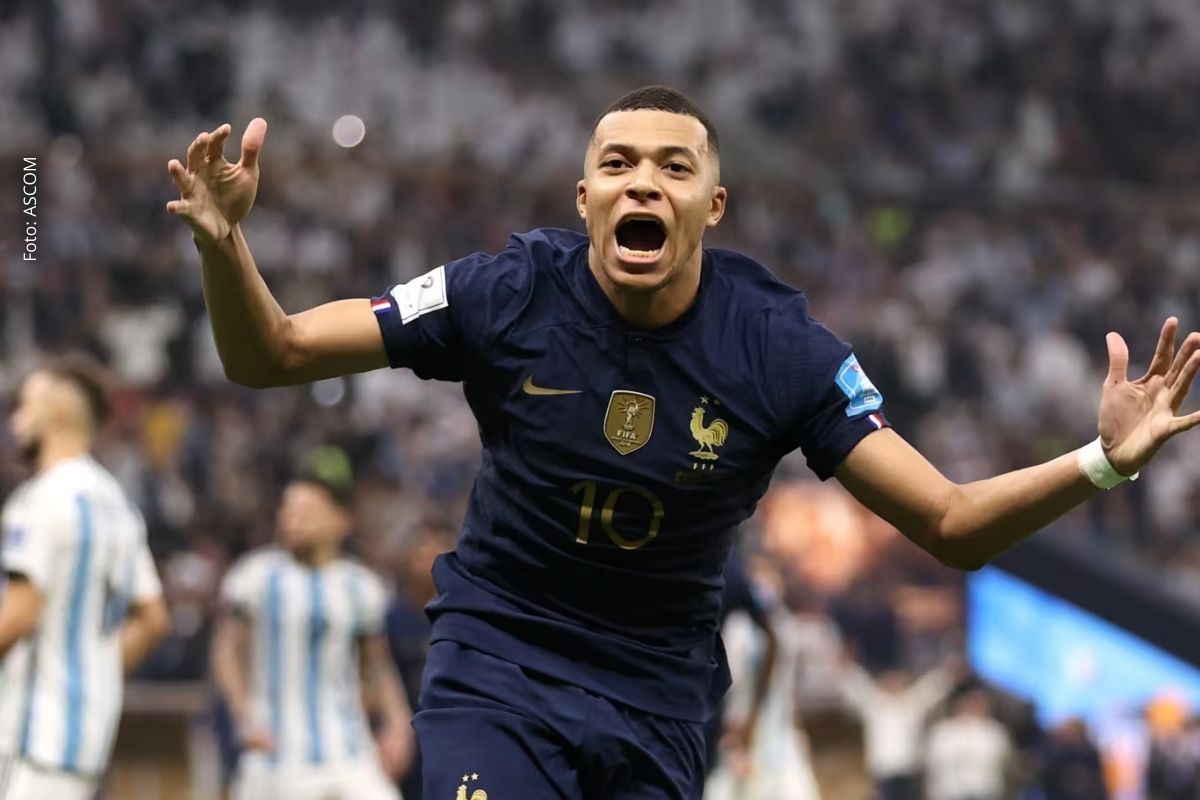 Artilheiro soma conquistas por clubes e seleção, lidera estatísticas históricas em finais e projeta recordes no próximo Mundial.