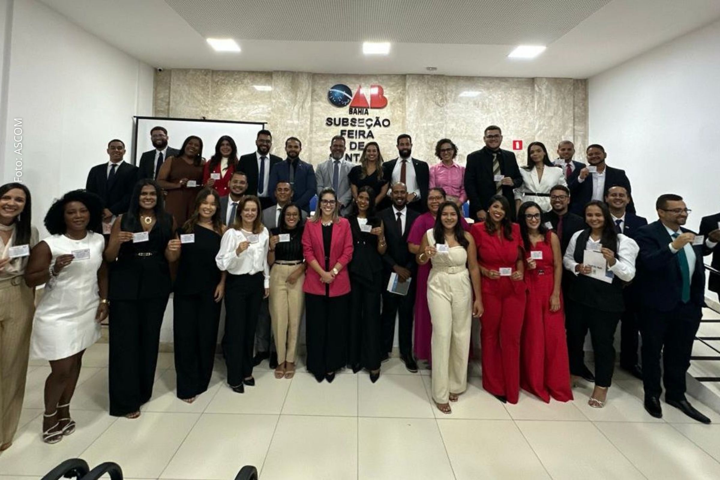 OAB Feira de Santana realiza primeira entrega de carteiras de 2026 e habilita mais de 30 novos advogados na subseção
