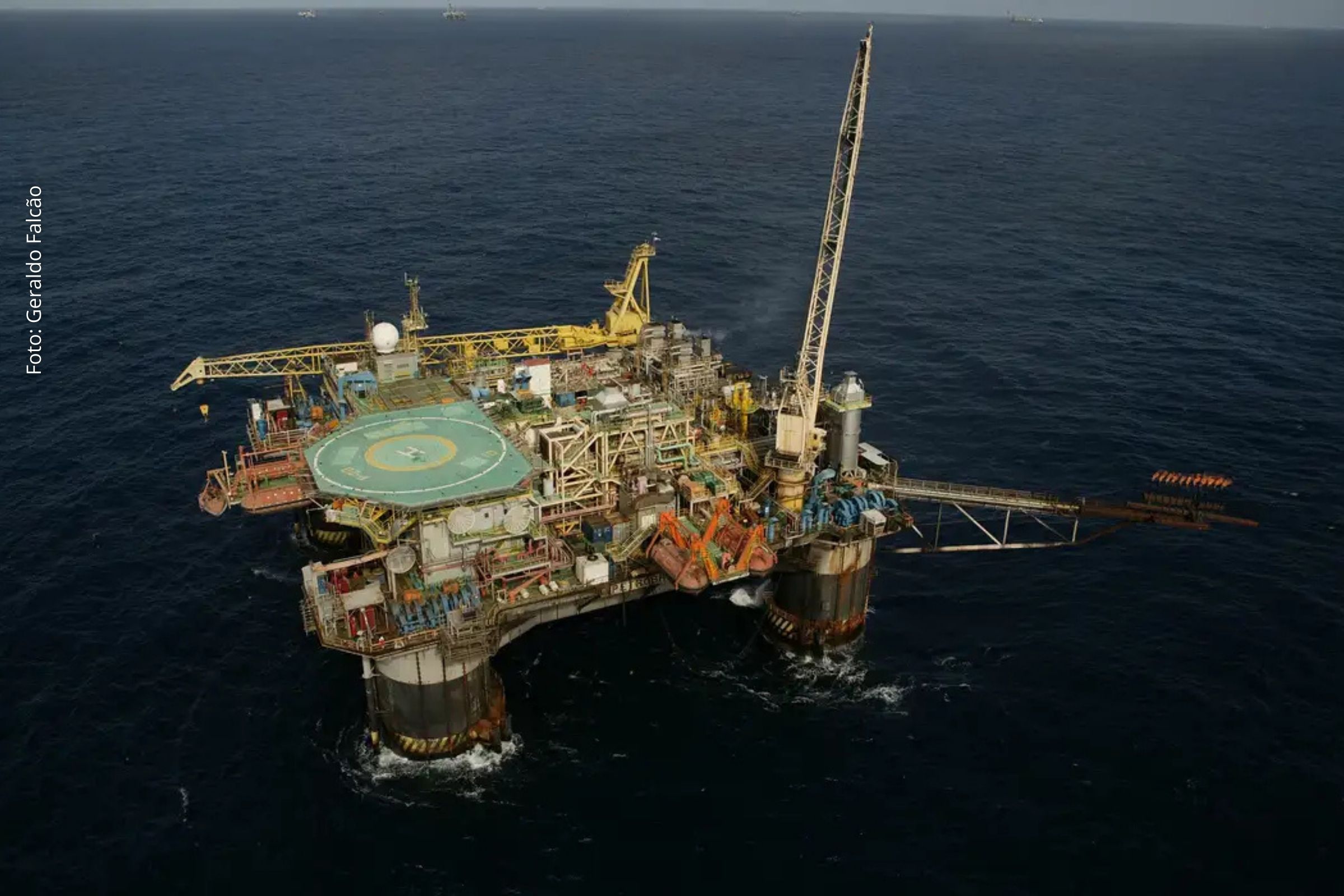 Expansão é impulsionada pelo pré-sal, entrada de novas plataformas e recordes individuais de óleo e gás natural.