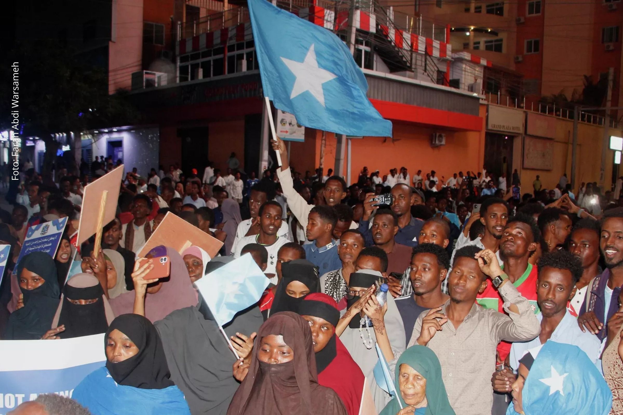 Medida restabelece circulação de pessoas, comércio transfronteiriço e relações bilaterais a partir de abril.