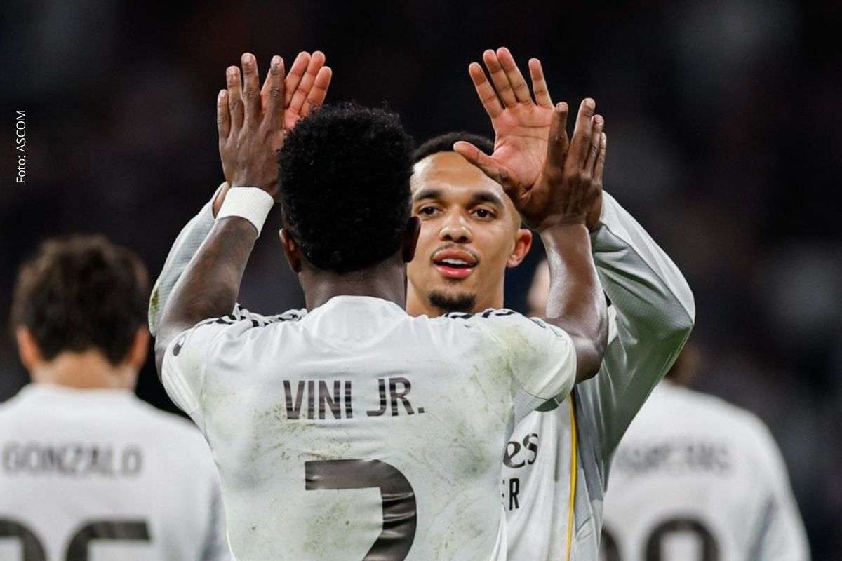 Atacante brasileiro marca gol da classificação após empate no primeiro tempo e garante espanhóis na próxima fase.