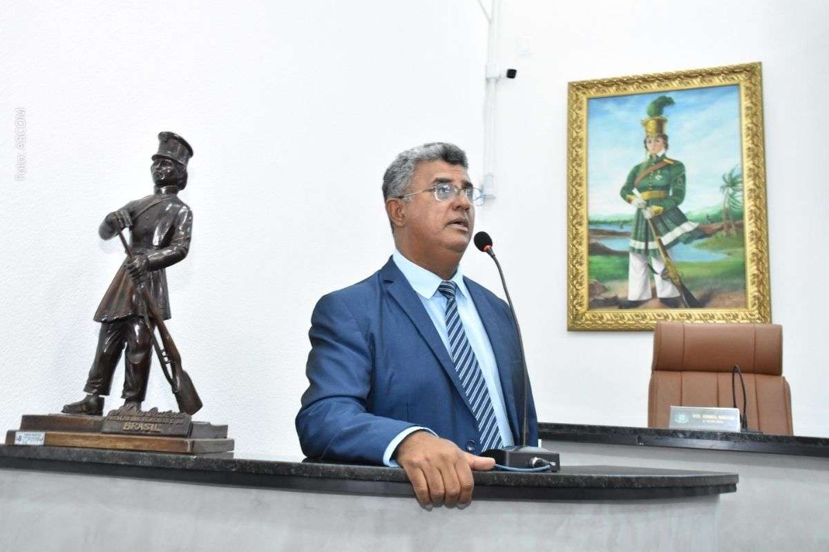 Documento oficial informa número de internados em estado grave aguardando vaga hospitalar e reacende debate sobre gestão da saúde pública.