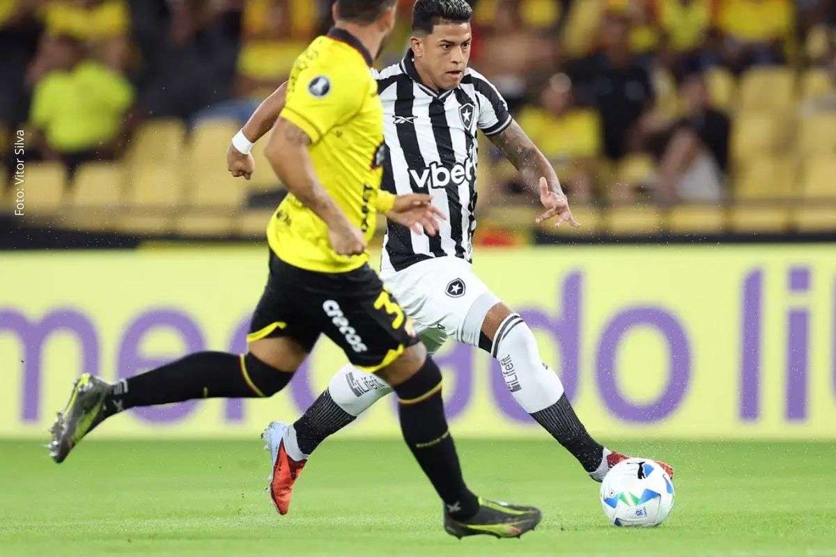 Resultado na ida da terceira fase preliminar deixa equipe brasileira dependente de vitória simples no jogo de volta em General Severiano.
