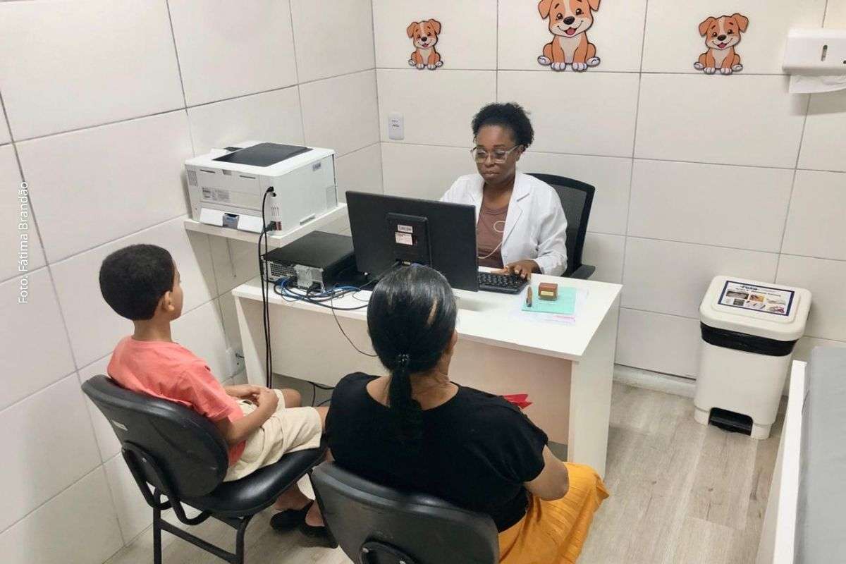 Ambulatório de Pediatria contabiliza atendimentos pelo SUS e reforça acompanhamento emocional de crianças e adolescentes.