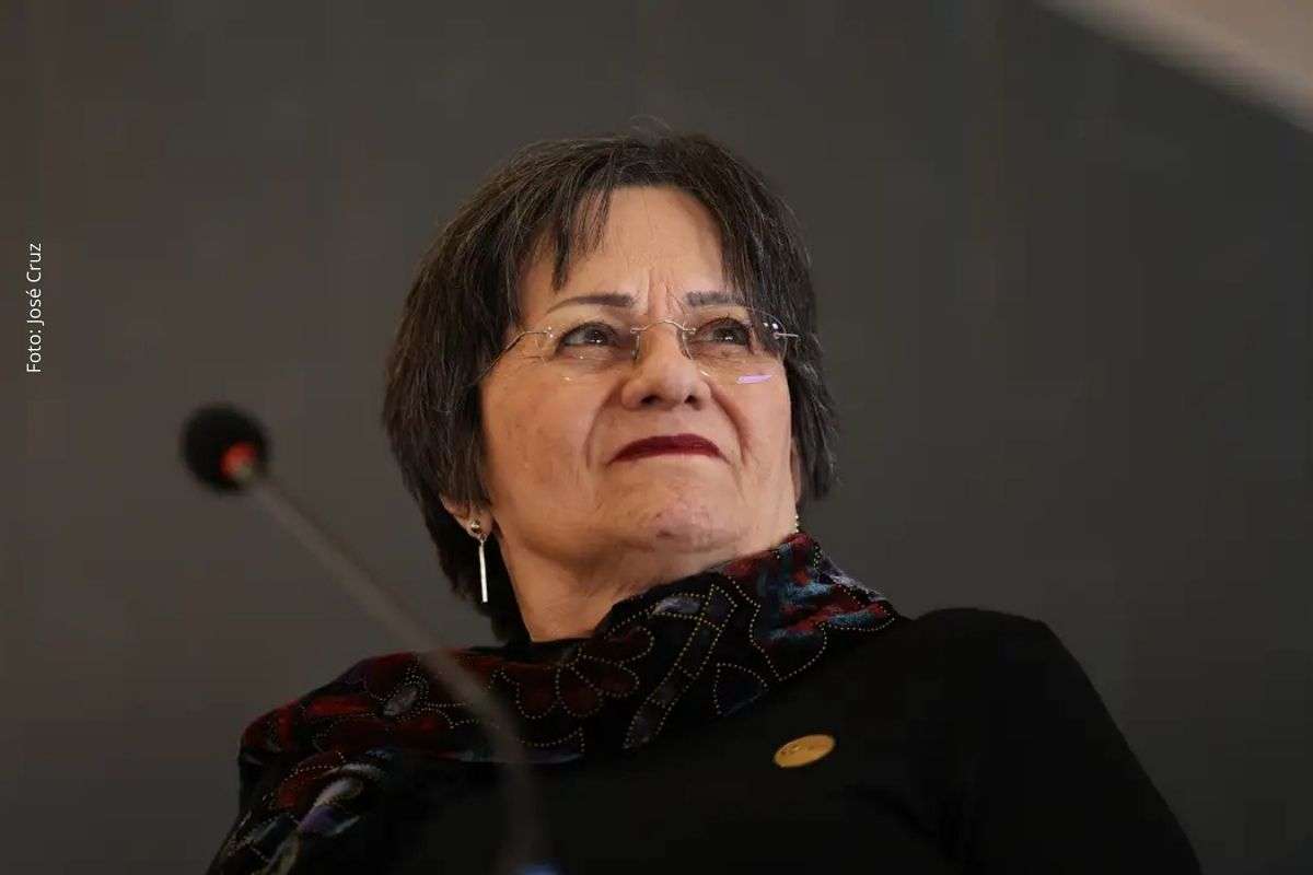 Entidade se manifesta após quatro acusados se tornarem réus por campanha de ódio contra a ativista e a legislação de proteção às mulheres.