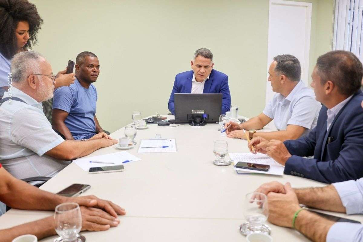 Reunião em Salvador debate escoamento da produção, novos mercados e fortalecimento da cadeia produtiva da citricultura na Bahia.