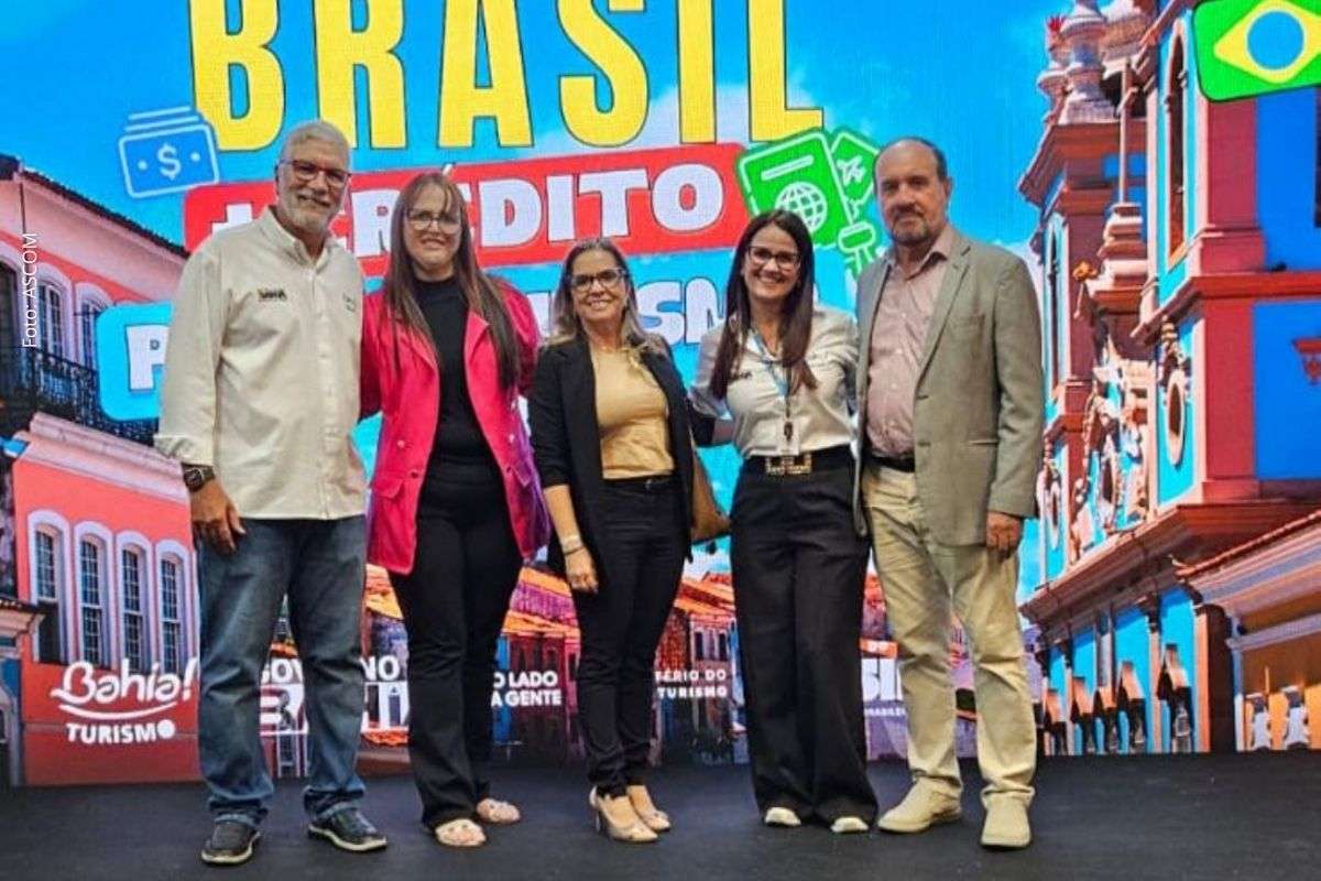 Secretaria municipal participou do lançamento do programa federal que amplia crédito, incentiva regularização no Cadastur e fortalece negócios do setor turístico.