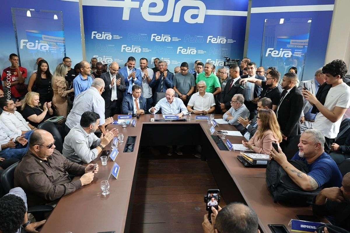 Anúncio reúne Executivo, Legislativo e sociedade civil e detalha intervenções em infraestrutura urbana e mobilidade.