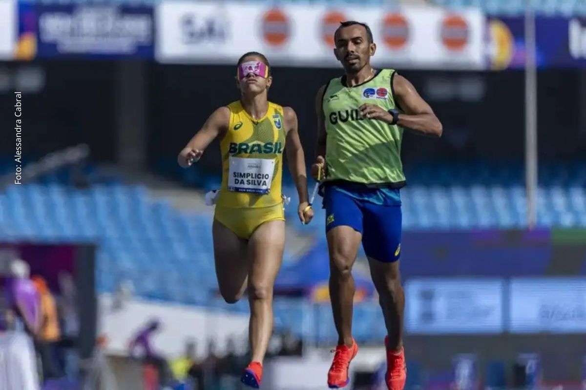 Delegação brasileira encerra competição internacional com destaque em provas de pista e campo e amplia protagonismo no atletismo paralímpico.
