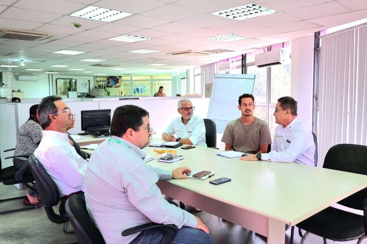 Reunião híbrida apresentou balanço de 2025, confirmou liderança para novo mandato e estabeleceu agenda do setor em 2026.