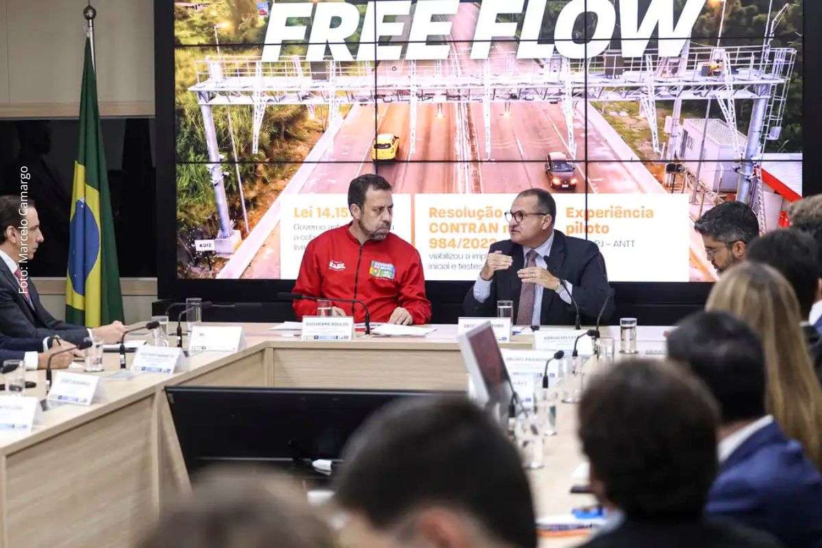 Medida federal interrompe penalidades por 200 dias, prevê ajuste no sistema free flow e centralização de dados em aplicativo oficial.