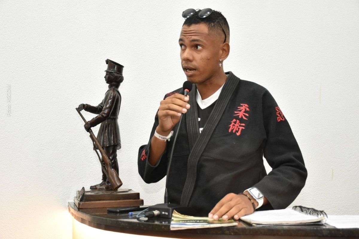 Projeto social usa o esporte para promover cidadania e pede incentivo do poder público e da iniciativa privada para continuidade.