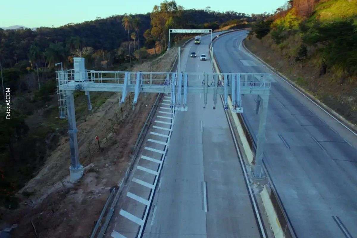 Suspensão de 3,4 milhões de autuações exige ação do condutor para regularização e eventual restituição de valores pagos.