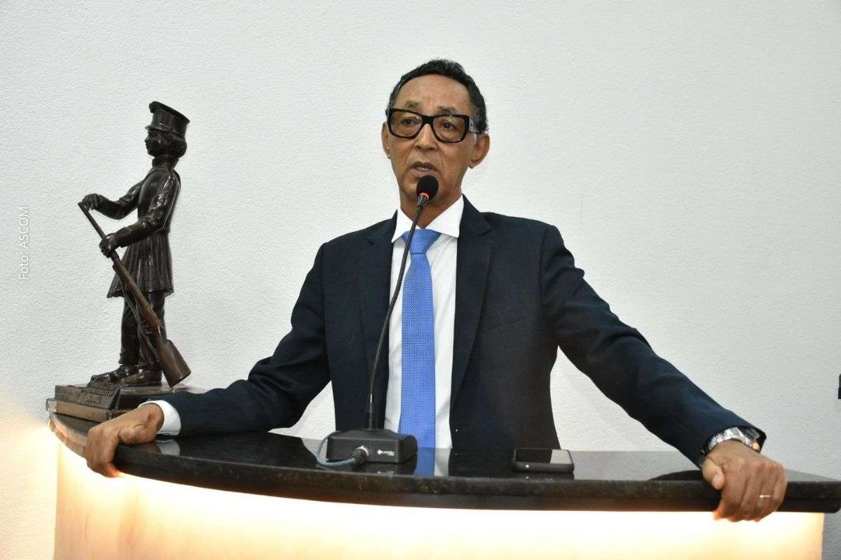 Indicações apresentadas na Câmara Municipal visam melhorar mobilidade, segurança viária e infraestrutura urbana.