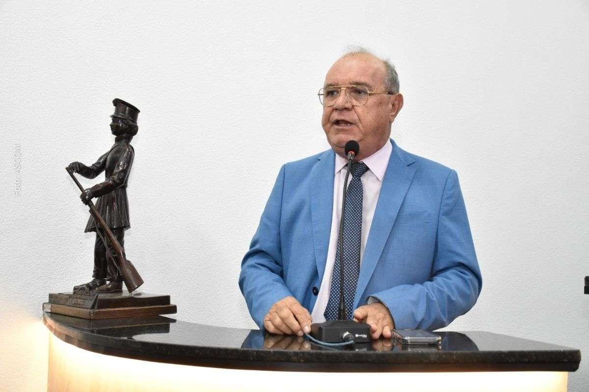 Recursos já estão disponíveis nos cofres municipais e cerca de 3 mil beneficiários aguardam liberação dos valores.