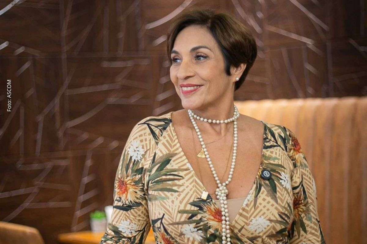 Vivência conduzida por Dina Rachid apresenta método baseado em técnica vocal e desenvolvimento comunicacional para mulheres.