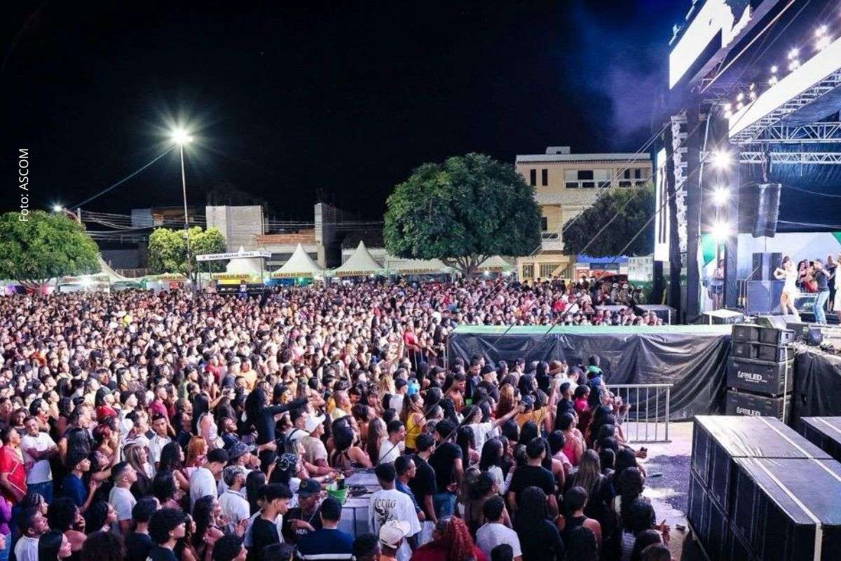 Eventos apoiados pela Setur-BA movimentaram municípios do interior baiano com shows, feiras culturais e ações voltadas ao fortalecimento da economia regional.