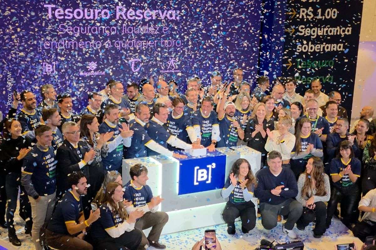 Novo título do Tesouro Direto começa a operar nesta segunda-feira (11/05/2026) com rendimento atrelado à Selic, resgate imediato e funcionamento 24x7.