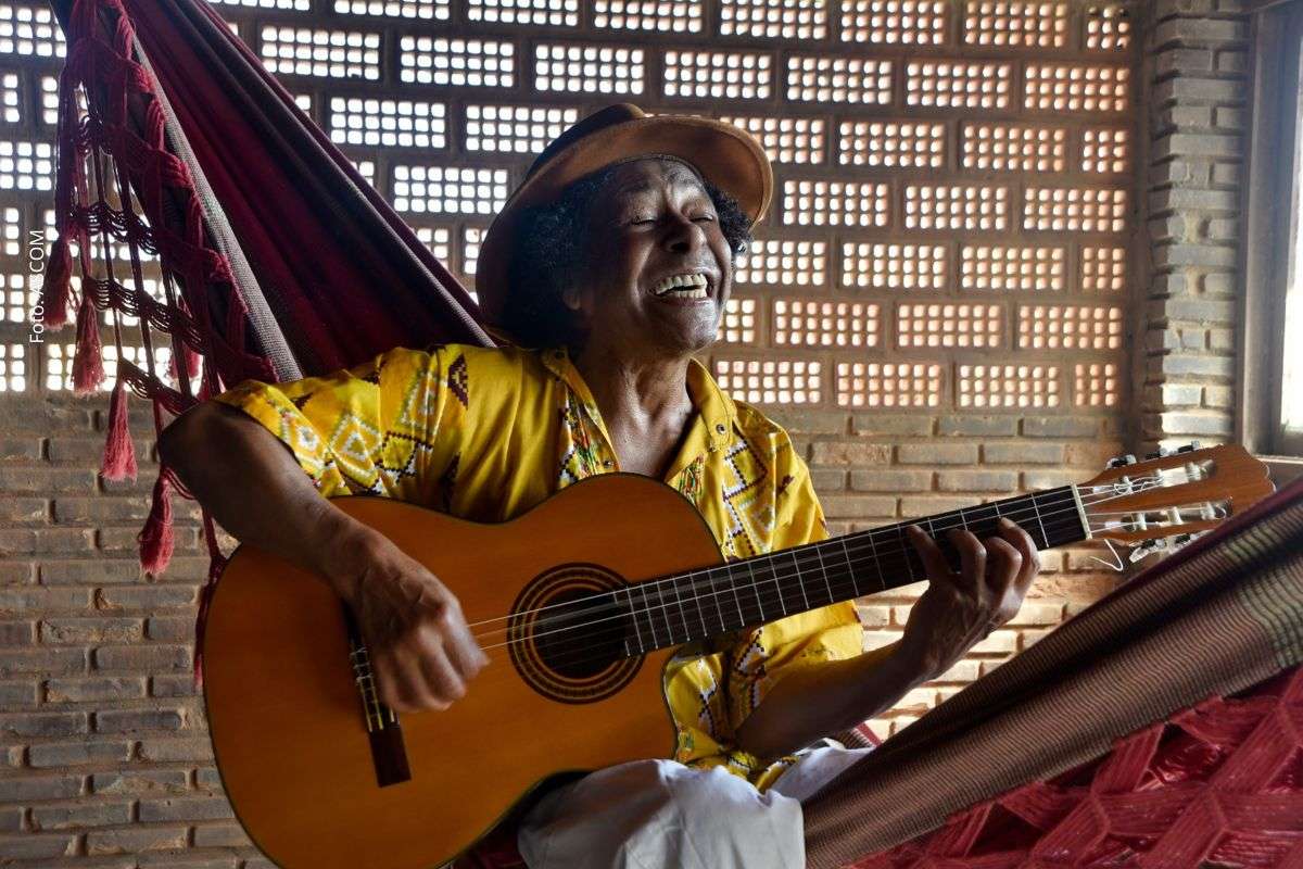 Apresentação do cantor baiano acontece no dia 28 de maio e integra programação dedicada à cultura popular, música nordestina e literatura de cordel.