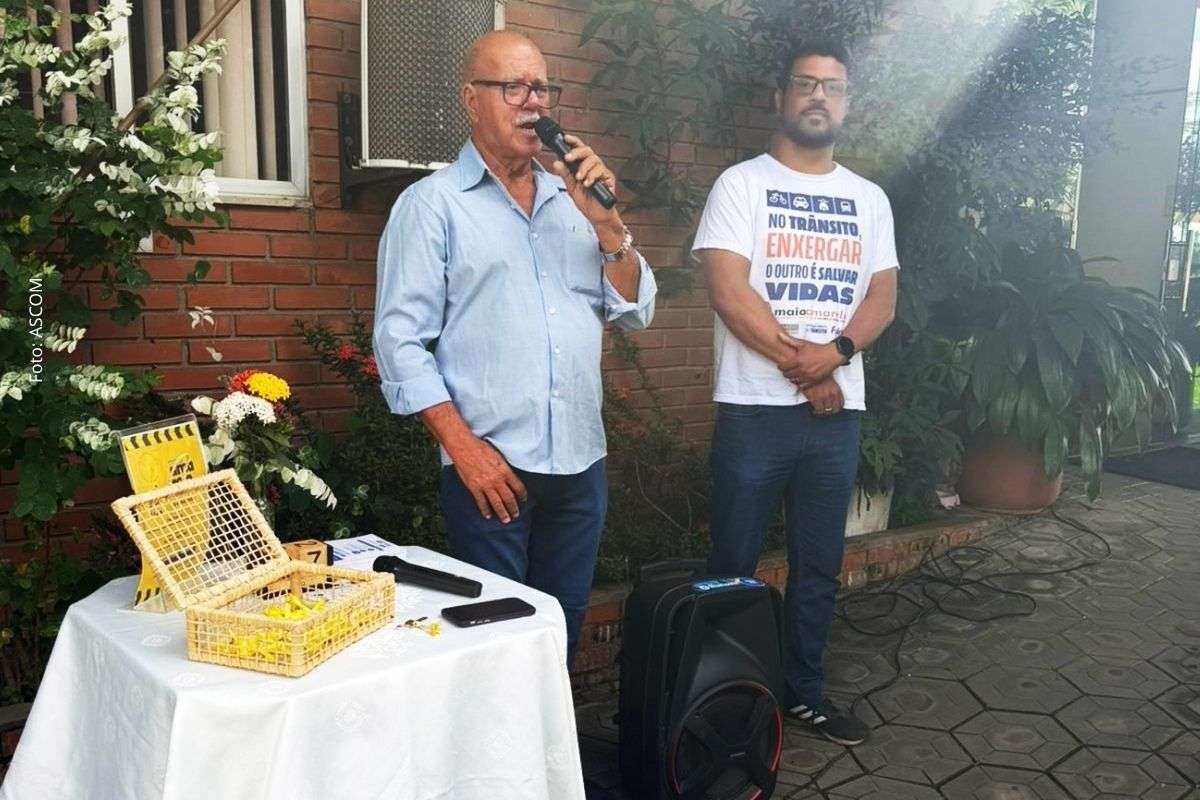Roda de conversa promovida pela SMT nesta quarta-feira (27/05/2026) abordou conscientização no trânsito, respeito às normas viárias e prevenção de acidentes.