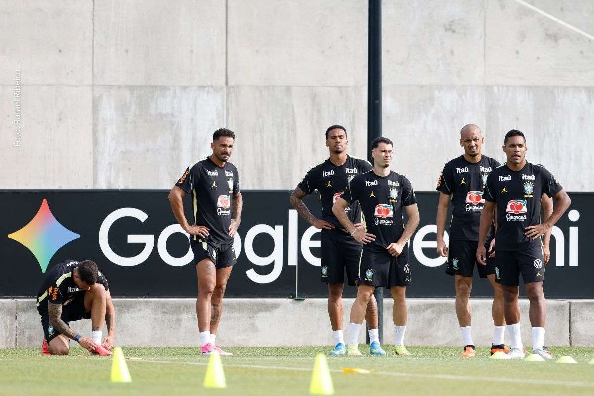 Marquinhos, Gabriel Magalhães e Gabriel Martinelli se juntam ao grupo comandado por Carlo Ancelotti para os últimos treinamentos antes do amistoso contra o Egito e da estreia no Mundial.