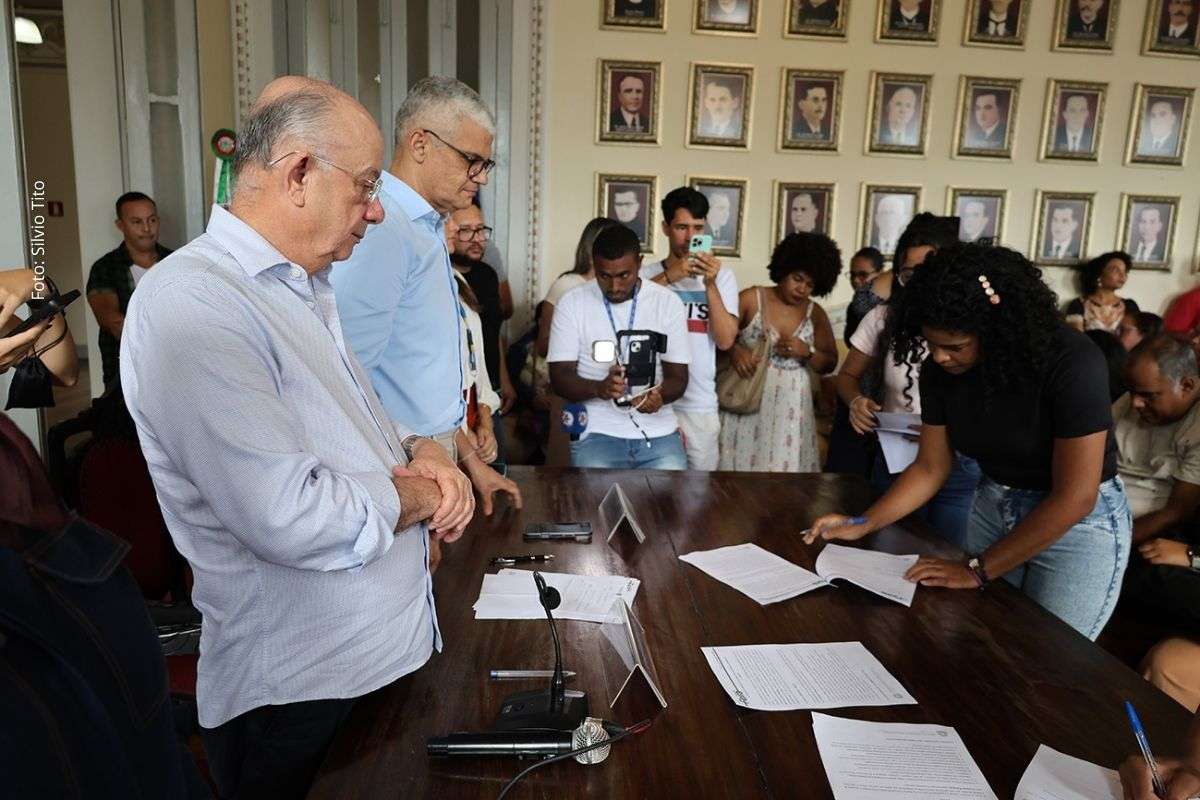 Novos profissionais foram contratados por meio do REDA para ampliar o atendimento nas escolas municipais e evitar déficit de docentes em sala de aula.