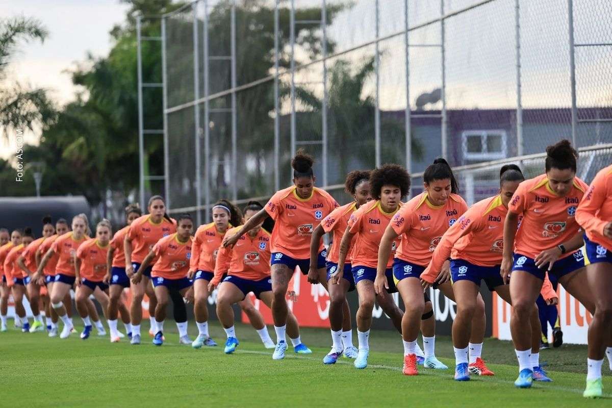 Primeiro treino ocorreu na terça-feira (02/06/2026) no CT Joaquim Grava e integra a preparação da equipe para compromissos internacionais e para a Copa do Mundo de 2027.