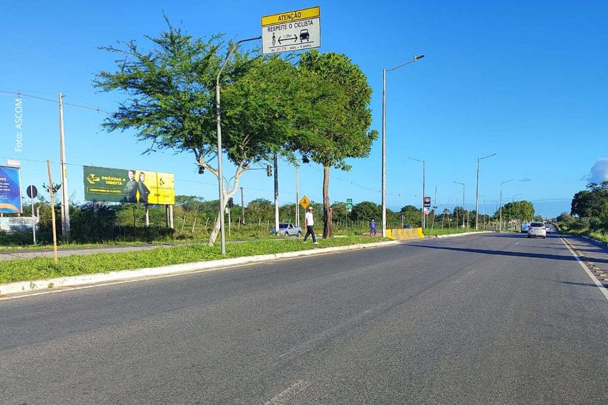 Sistema permitirá abertura e fechamento remoto do retorno conforme o fluxo de veículos, enquanto certificação reconhece a conformidade técnica e legal da Superintendência Municipal de Trânsito.